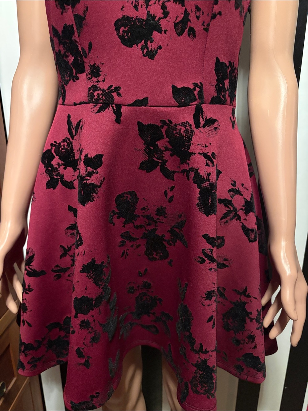 Trixxi Y2K Purple Floral Fit & Flare Dress with Sheer Black Yoke Small 2/4/6 Jrs - Picture 3 of 17